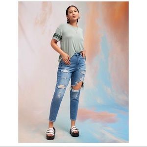 ae stretch curvy mom jean